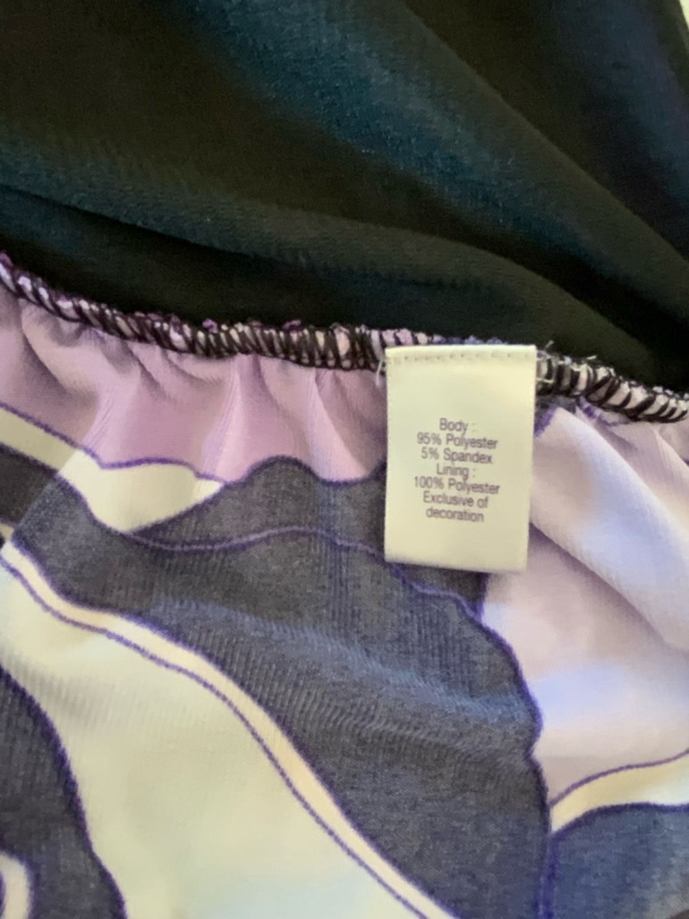 Jennifer Lopez Purple and White Floral Print Top - Picture 7 of 7